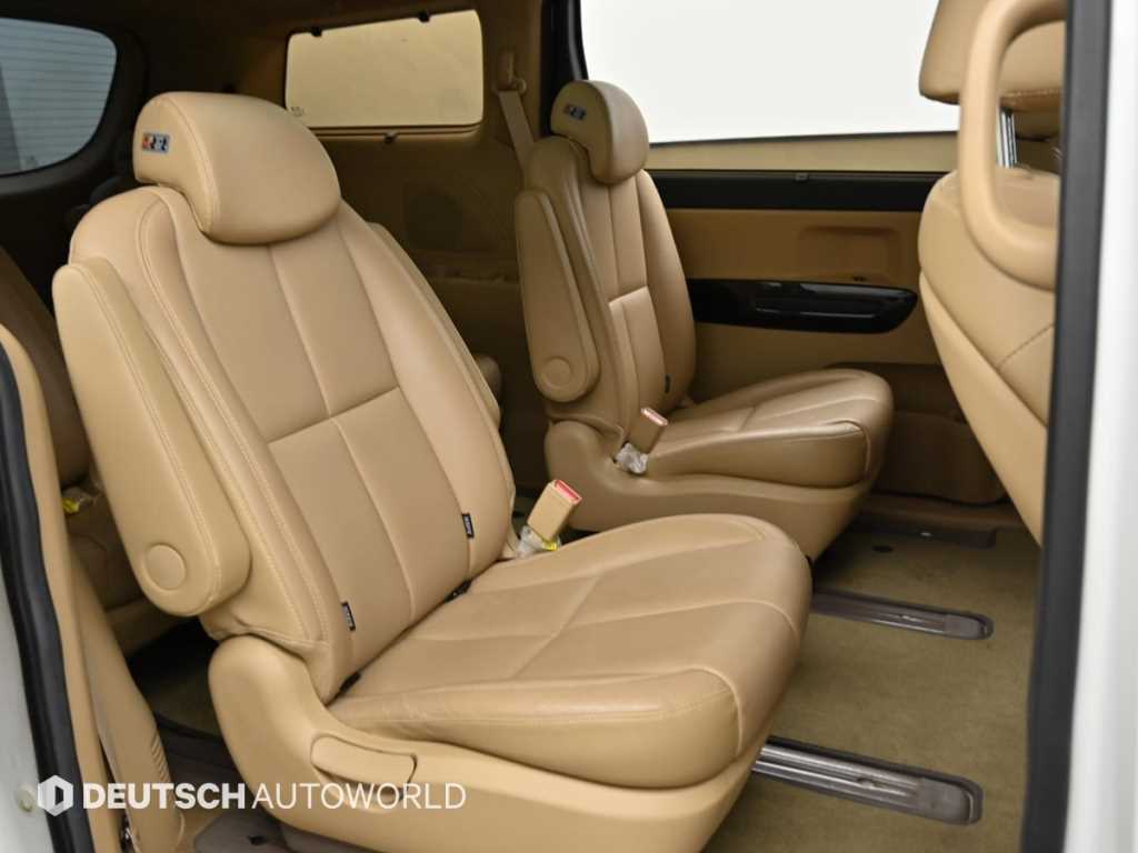 KIA Carnival 2019 Blanco - Importación desde Corea - HF Imports Iquique - Foto 14