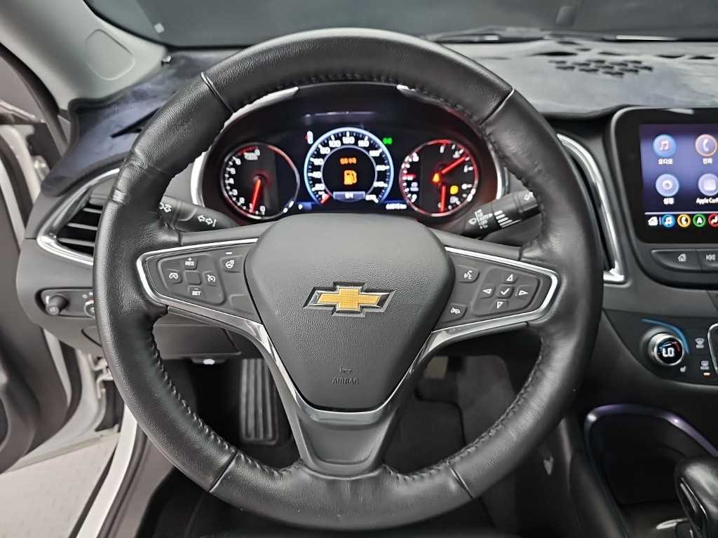 Chevrolet Malibu - Vista 11