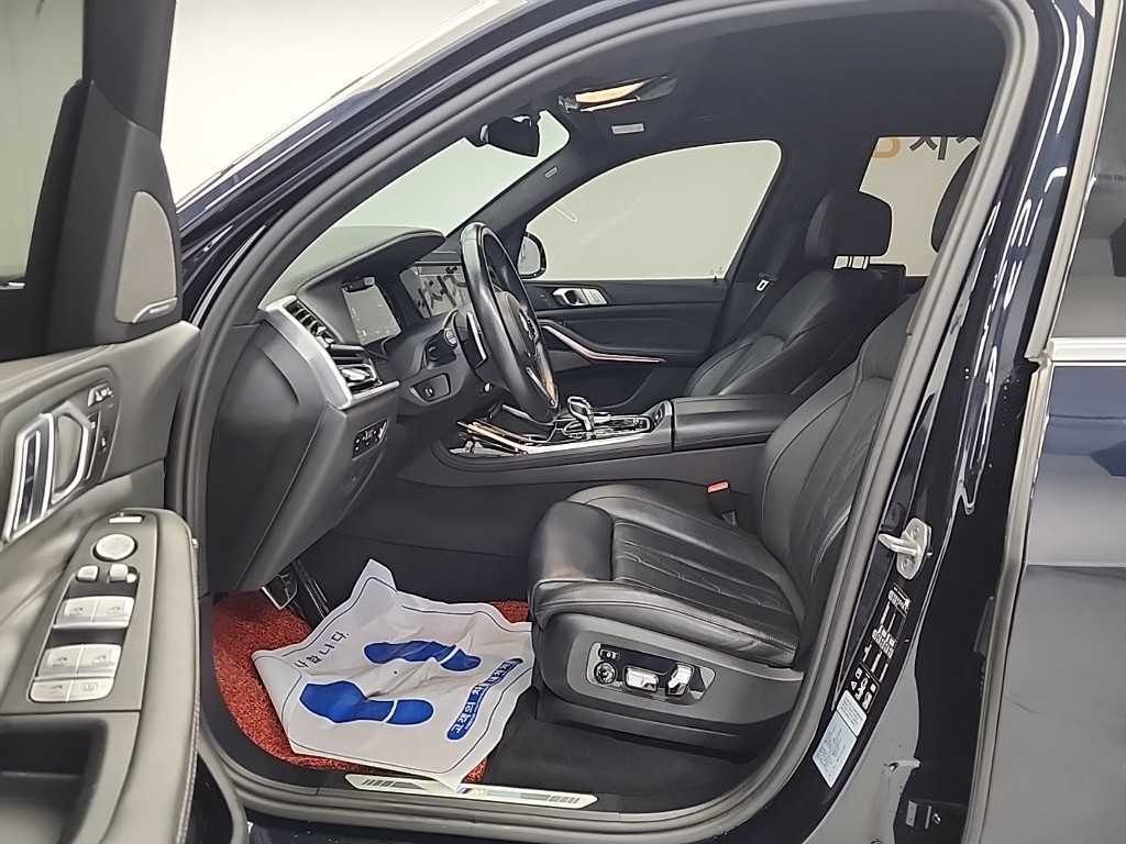 BMW X7 2021 Negro - Importación desde Corea - HF Imports Iquique - Foto 13
