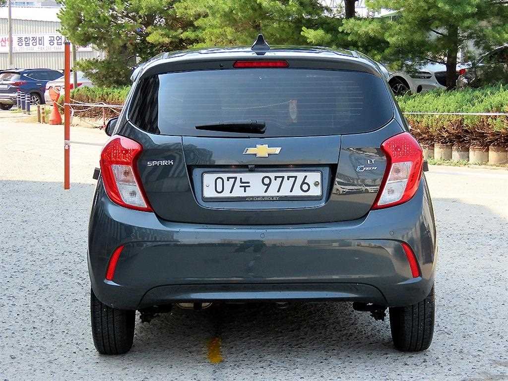 Chevrolet Spark - Vista 6