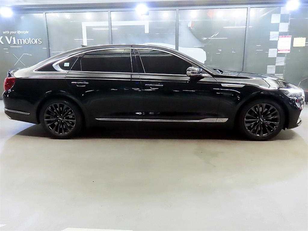 KIA K9 - Vista 3