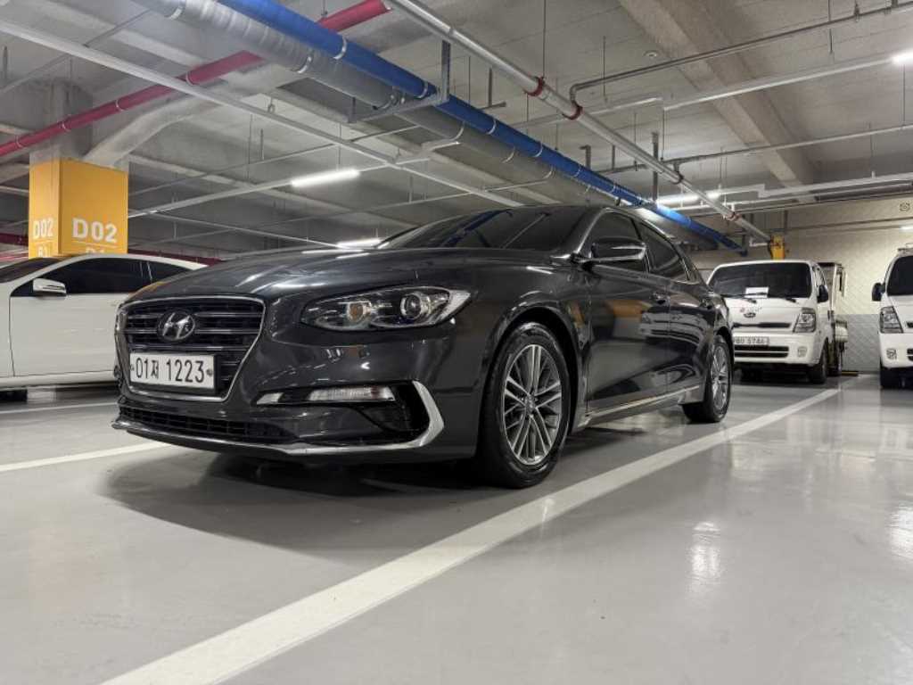HYUNDAI Grandeur - Vista 6