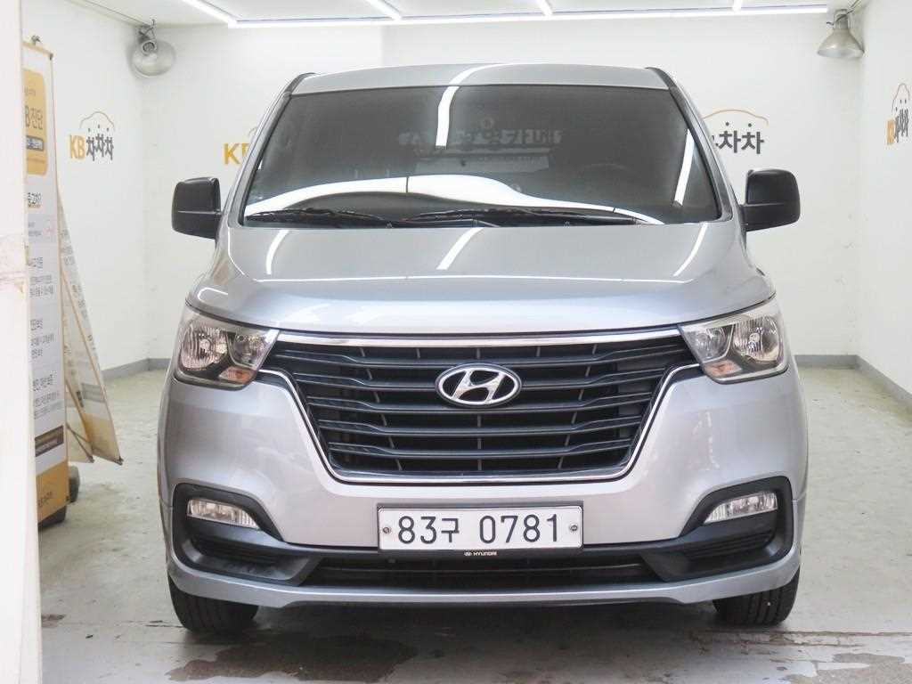HYUNDAI Starex 2018 - Importación desde Corea - HF Imports Iquique - Foto 1