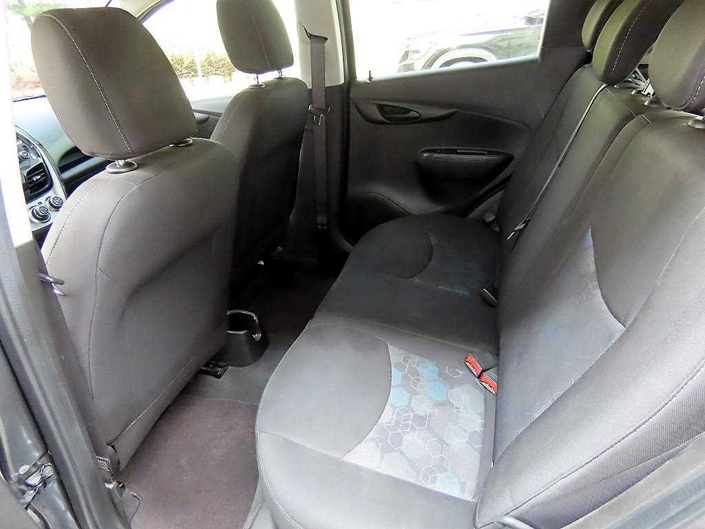Chevrolet Spark - Vista 8