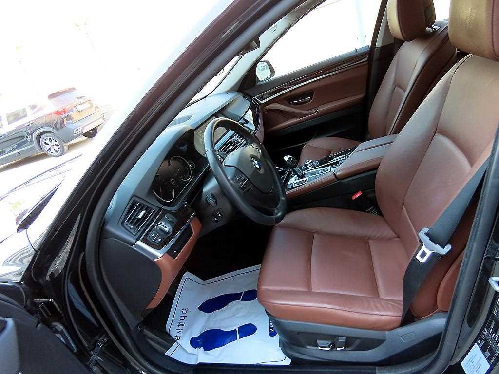 BMW 5 Series - Vista 7