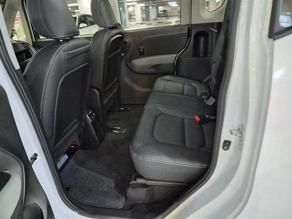 KIA Ray - Vista 9