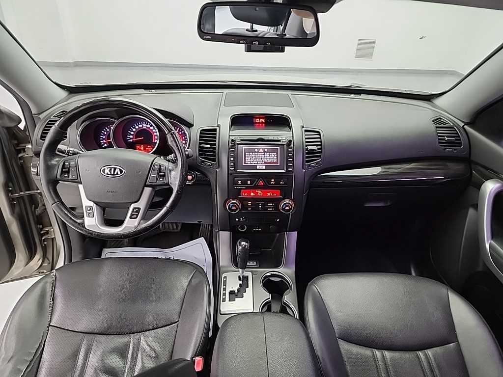 KIA Sorento - Vista 9