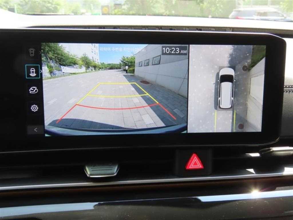 KIA Carnival - Vista 11