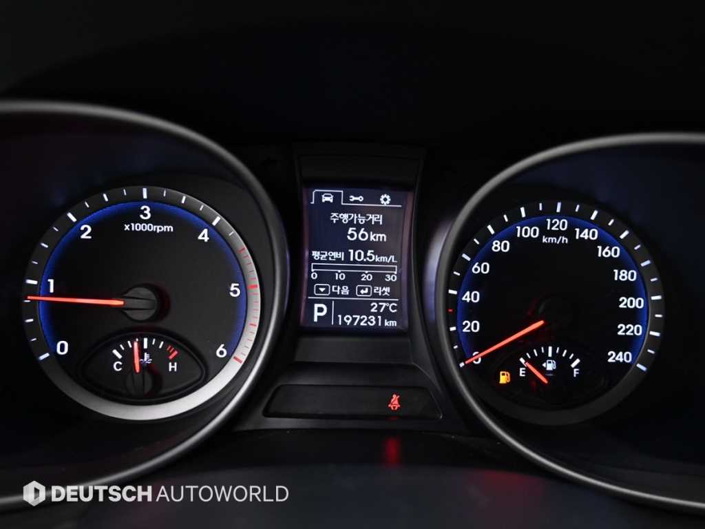 HYUNDAI Santa Fe - Vista 10