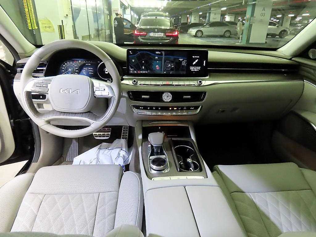 KIA K9 - Vista 12