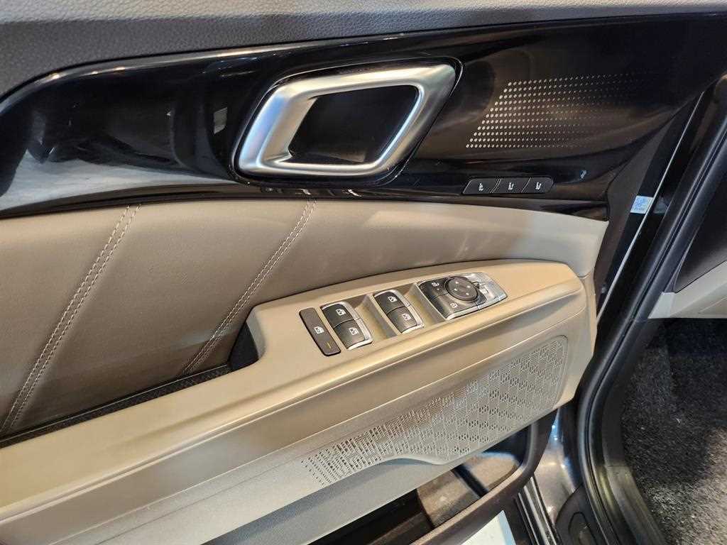 KIA Carnival 2024 Gris - Importación desde Corea - HF Imports Iquique - Foto 14