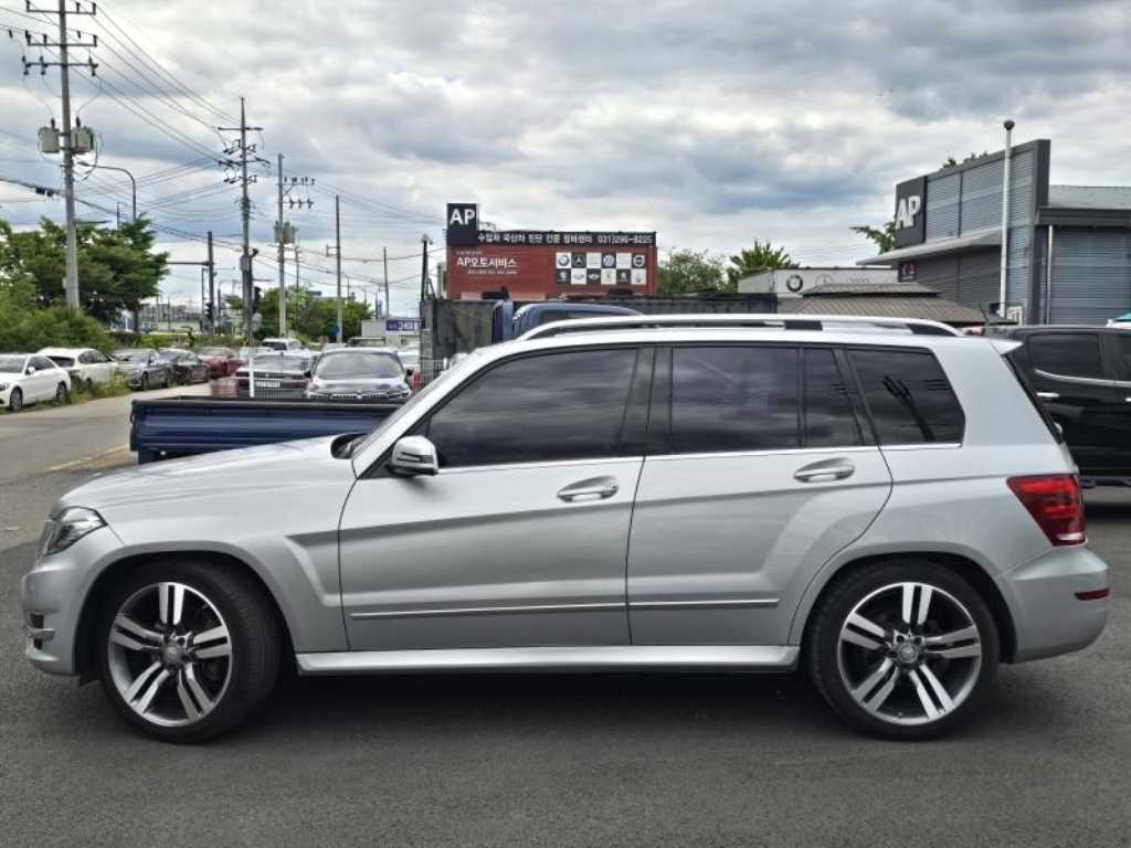 Mercedes Benz GLK Class - Vista 3