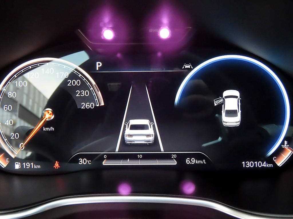 Genesis G80 - Vista 11