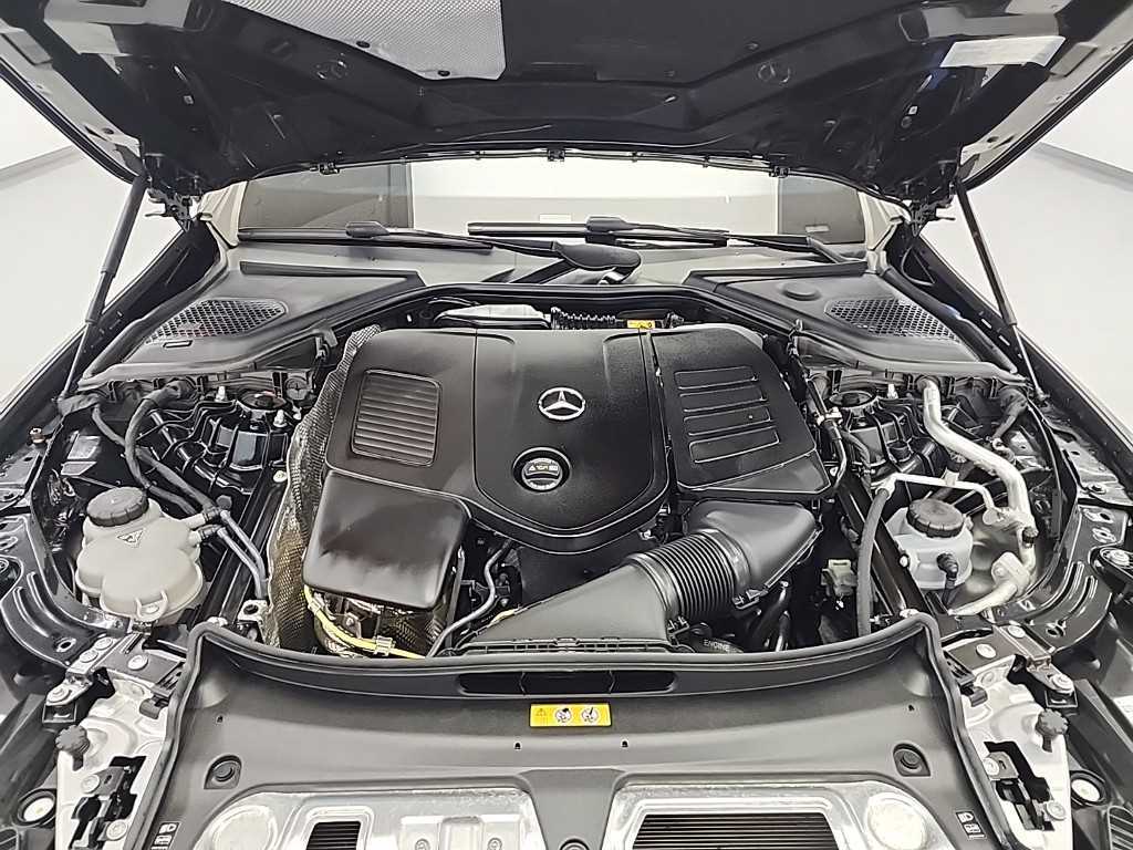Mercedes Benz E class - Vista 7