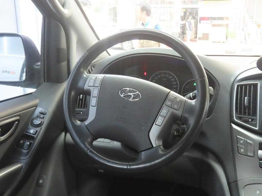 HYUNDAI Starex 2018 - Importación desde Corea - HF Imports Iquique - Foto 20