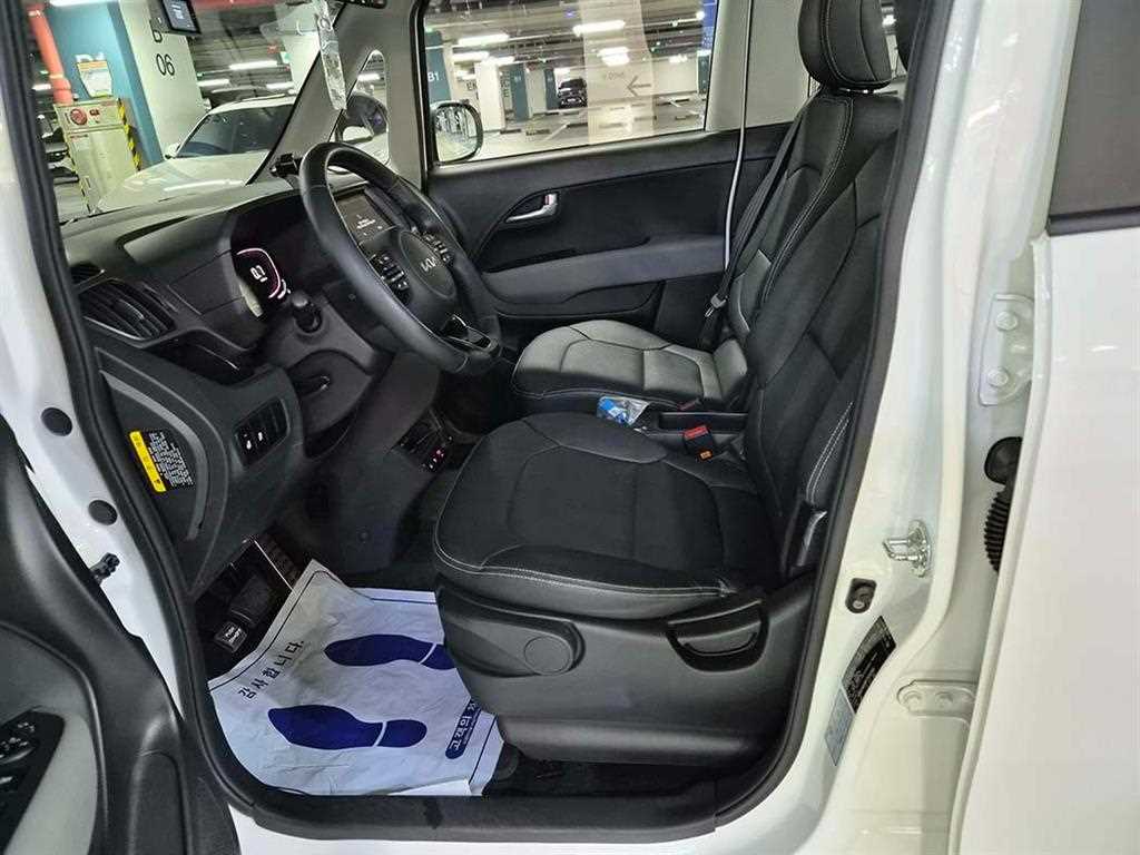 KIA Ray - Vista 8