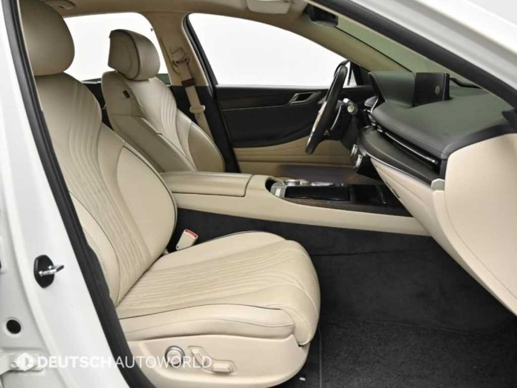 Genesis G80 - Vista 12