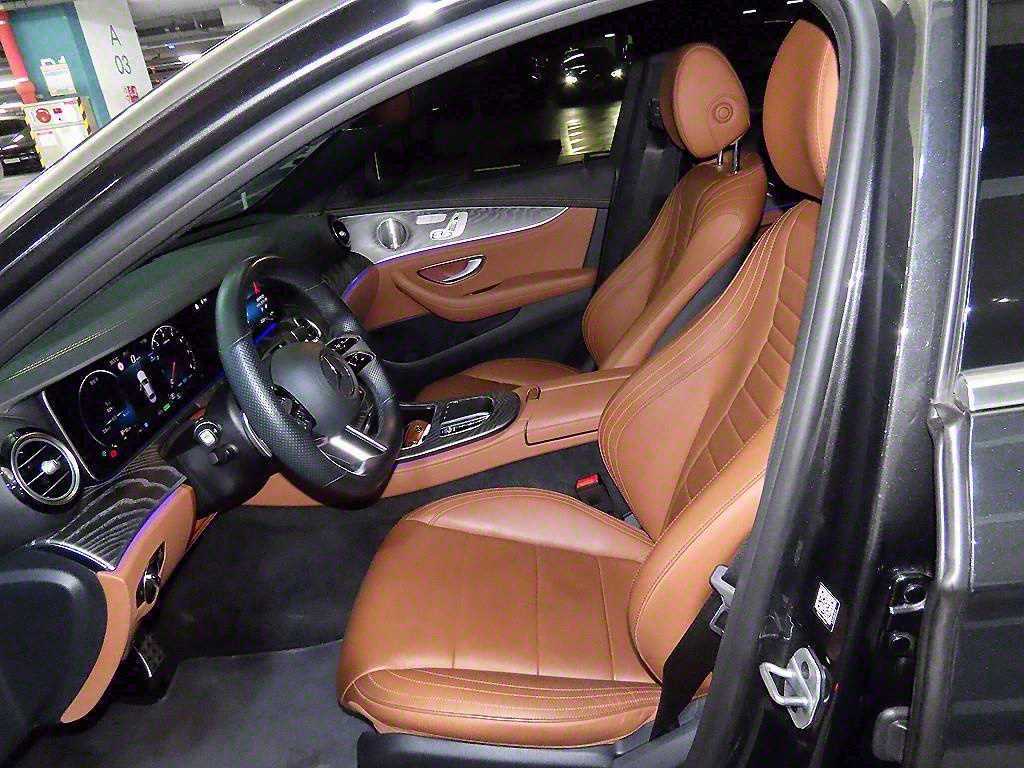 Mercedes Benz E class - Vista 9