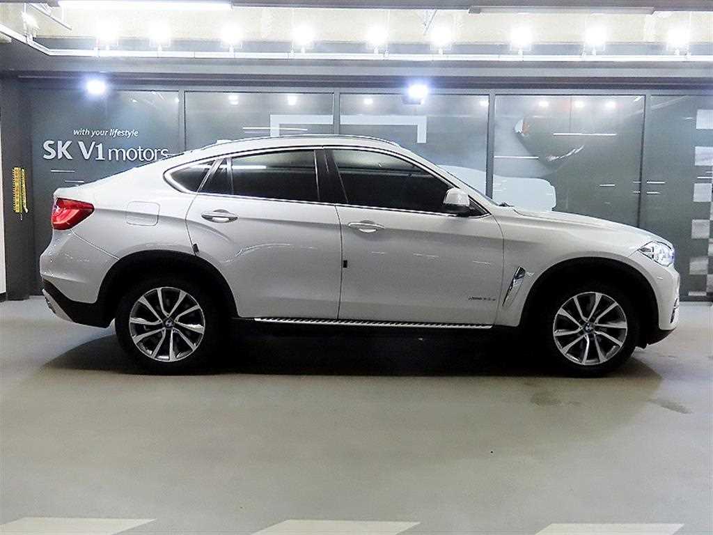 BMW X6 - Vista 3