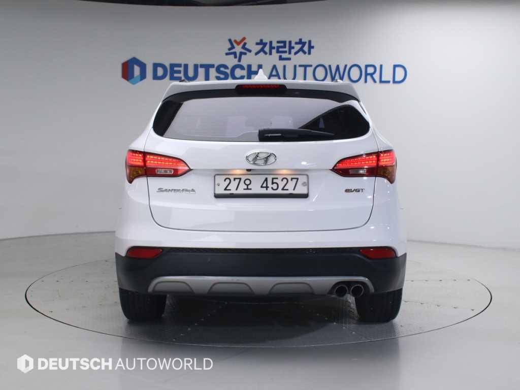HYUNDAI Santa Fe - Vista 6