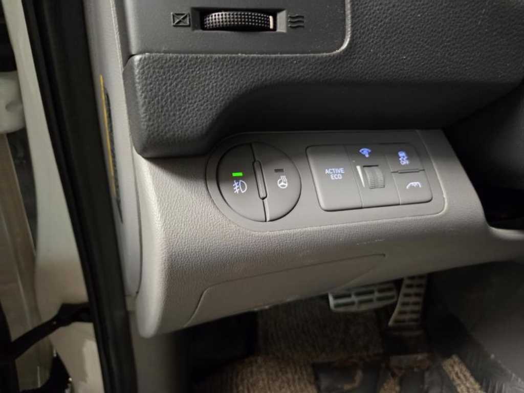 HYUNDAI Starex 2018 Blanco - Importación desde Corea - HF Imports Iquique - Foto 13