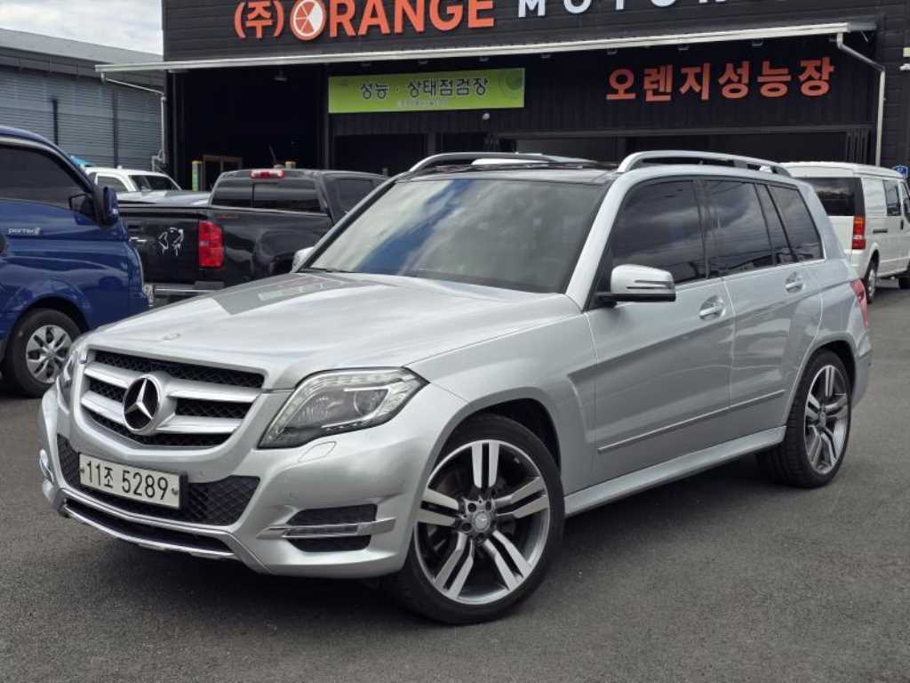 Mercedes Benz GLK Class - Vista 2
