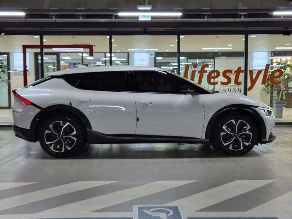 KIA EV6 - Vista 3