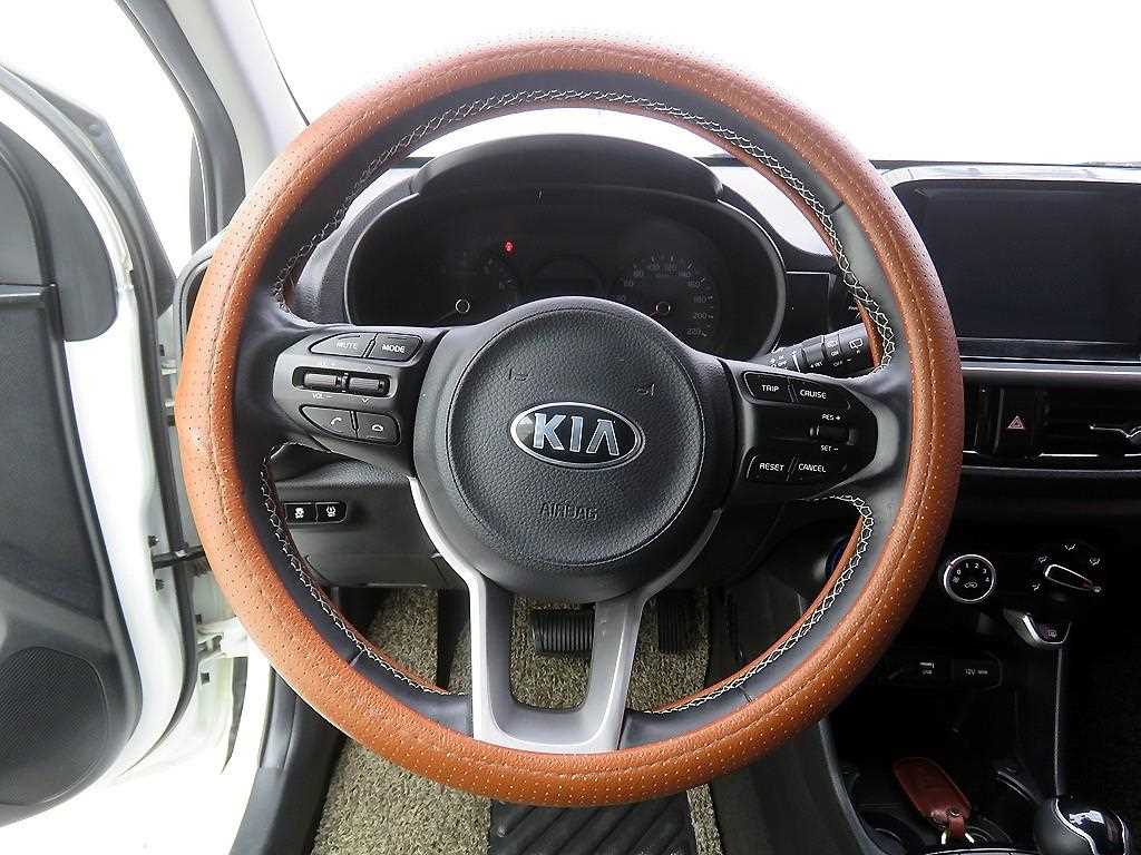 KIA Morning - Vista 11
