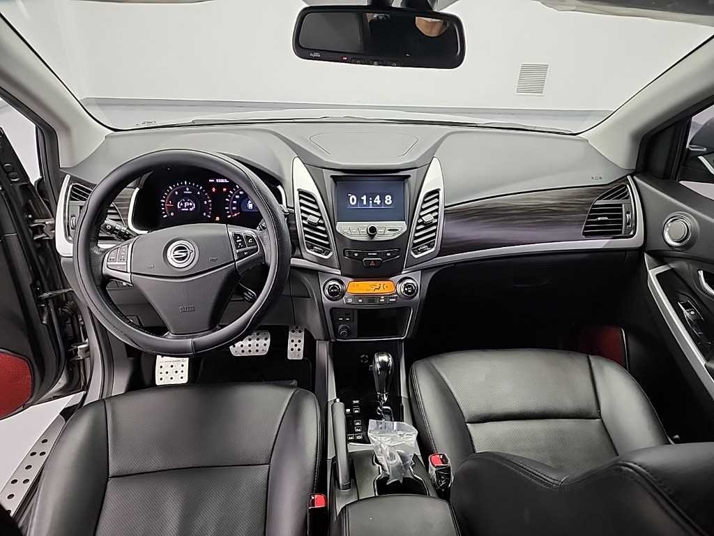 Ssangyong Korando - Vista 8