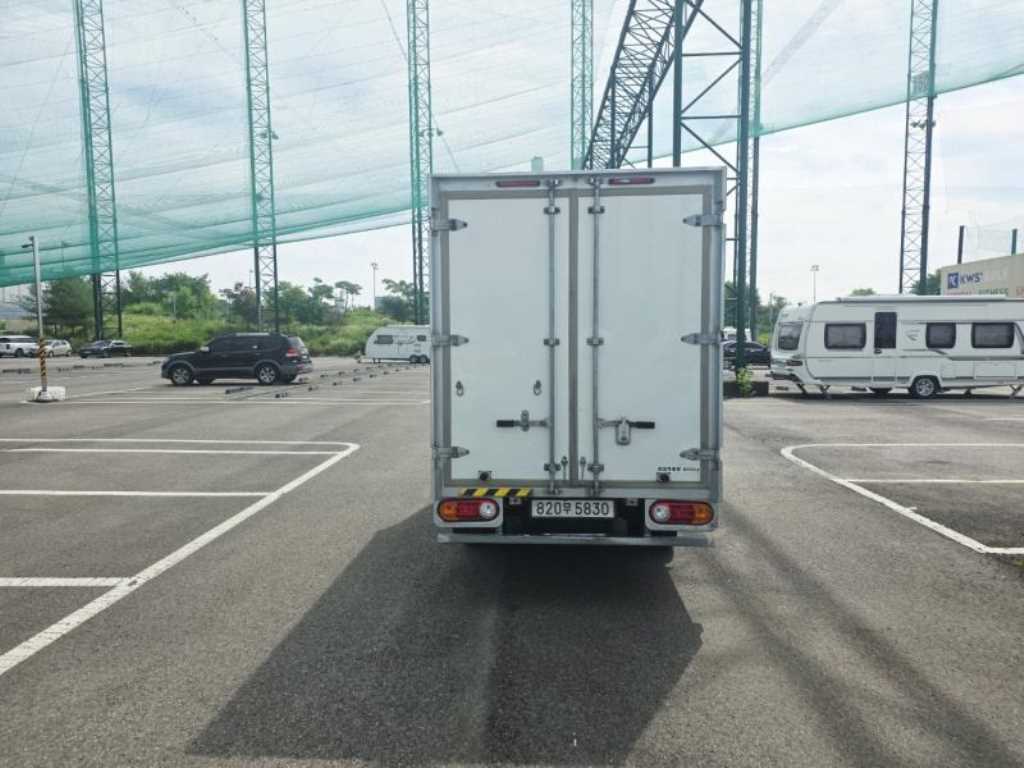 Small Truck Cargo (small) - Vista 6