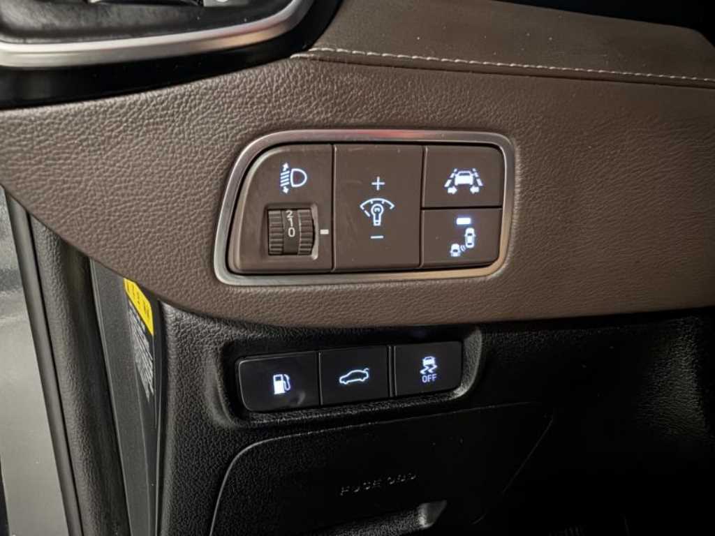 HYUNDAI Grandeur - Vista 10