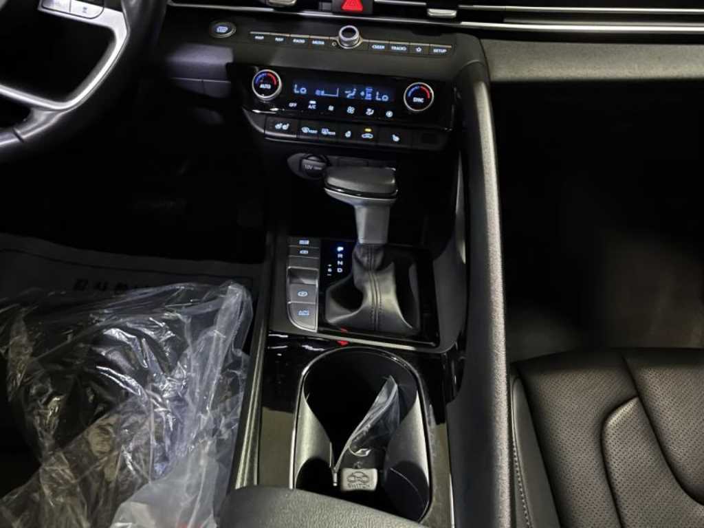 HYUNDAI Avante 2020 Negro - Importación desde Corea - HF Imports Iquique - Foto 13