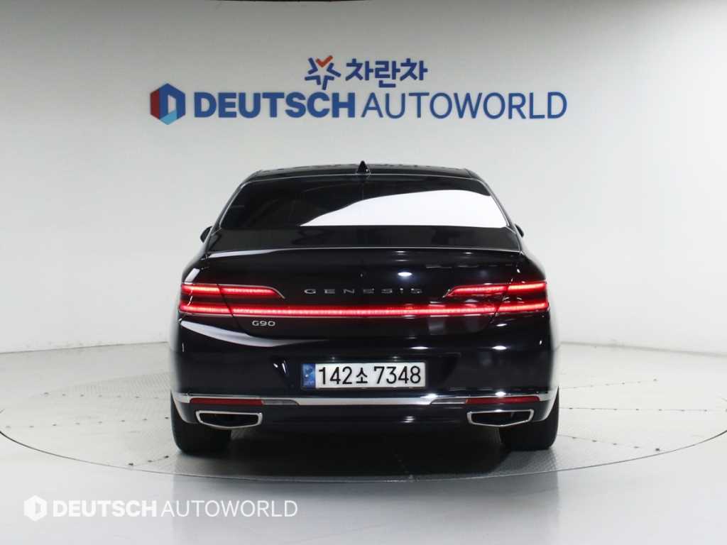 Genesis G90 - Vista 6