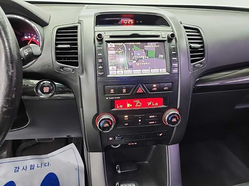 KIA Sorento - Vista 12