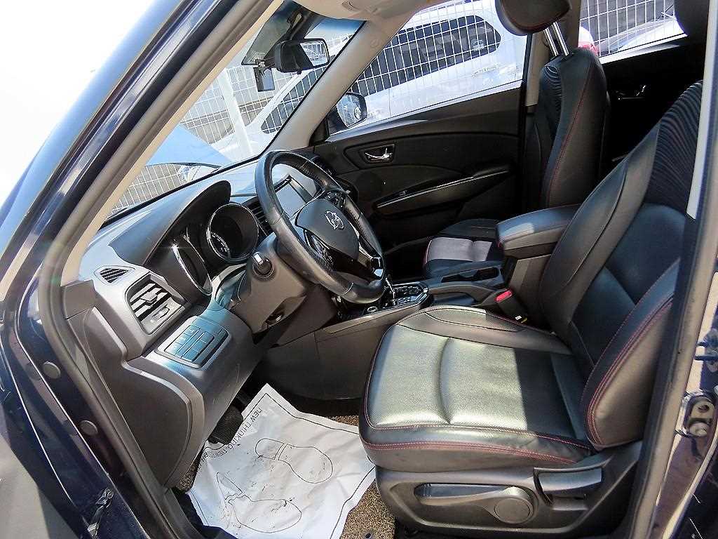 Ssangyong Tivoli - Vista 7