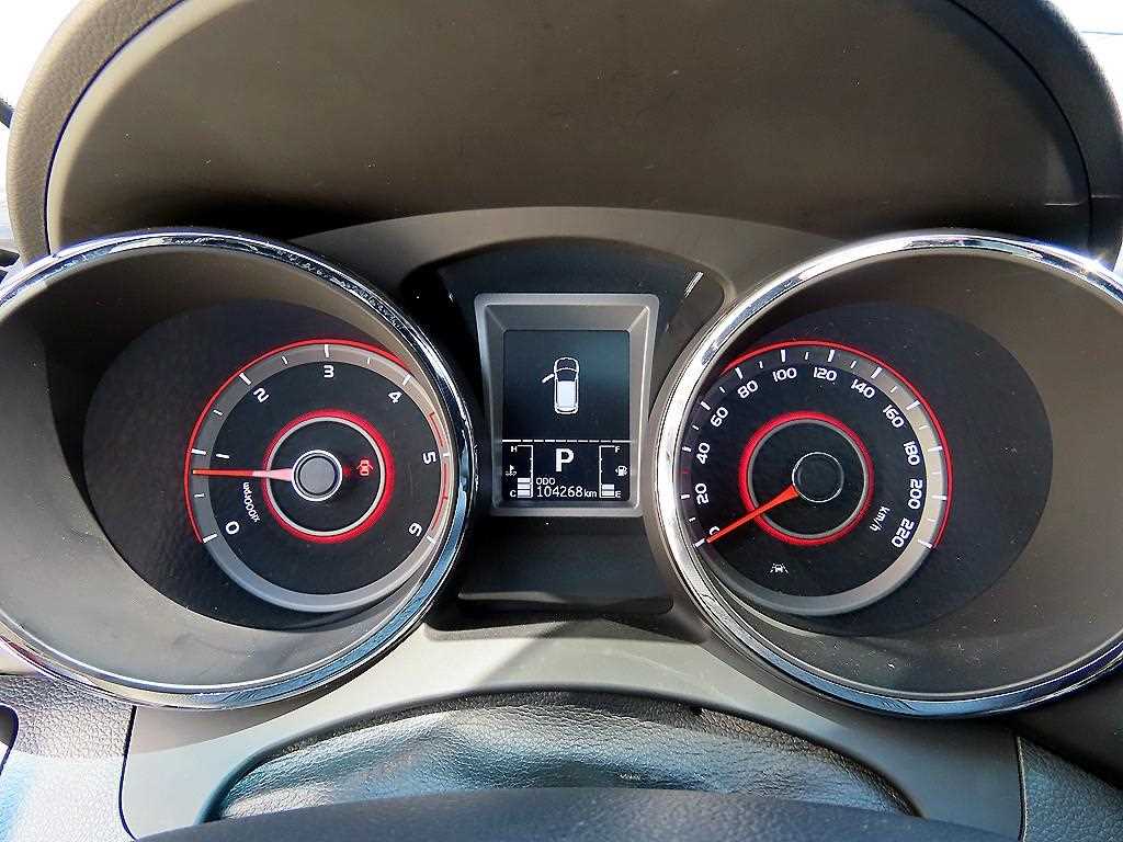 Ssangyong Tivoli - Vista 11