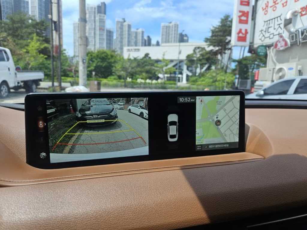 Genesis G80 - Vista 9