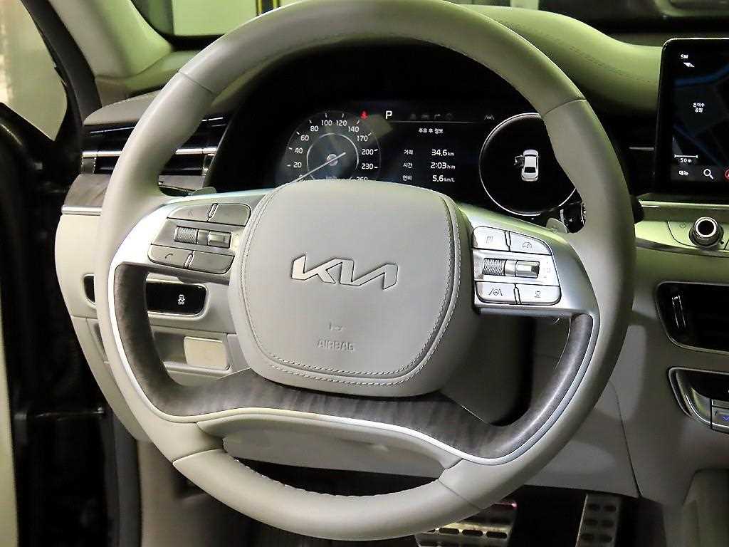 KIA K9 - Vista 10