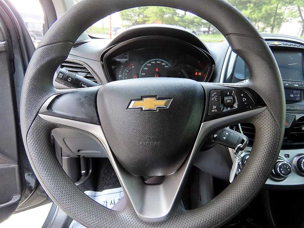 Chevrolet Spark - Vista 10