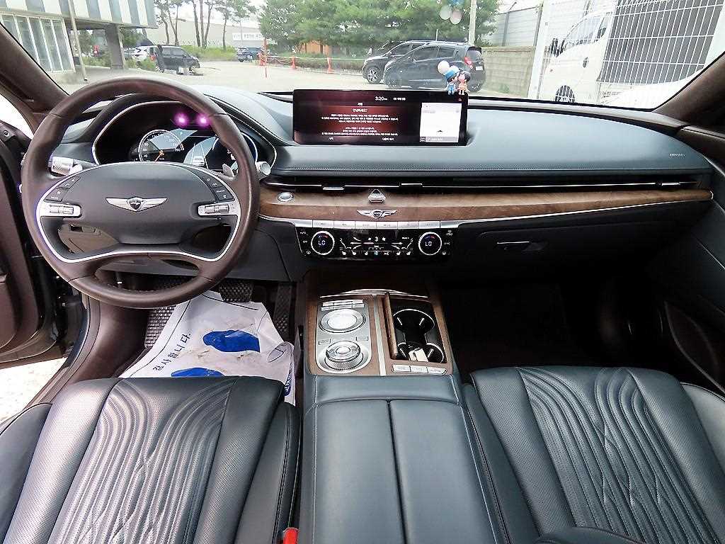 Genesis G80 - Vista 9