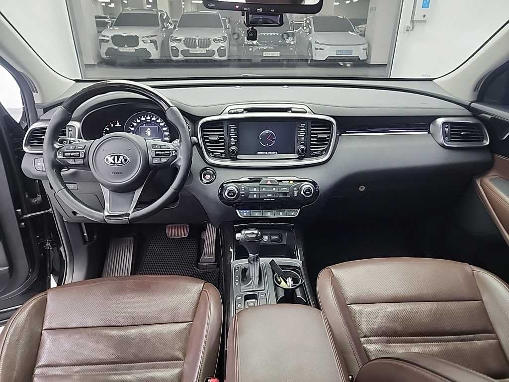KIA Sorento - Vista 7
