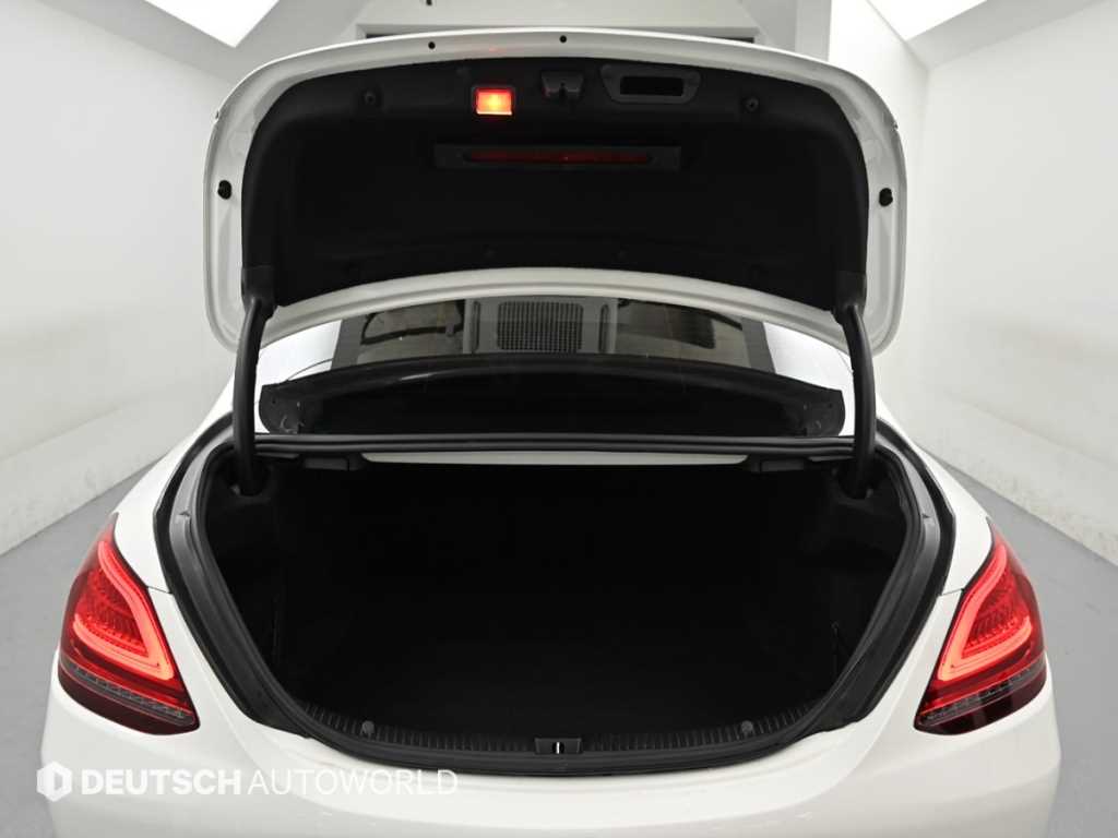 Mercedes Benz C Class 2019 Blanco - Importación desde Corea - HF Imports Iquique - Foto 19