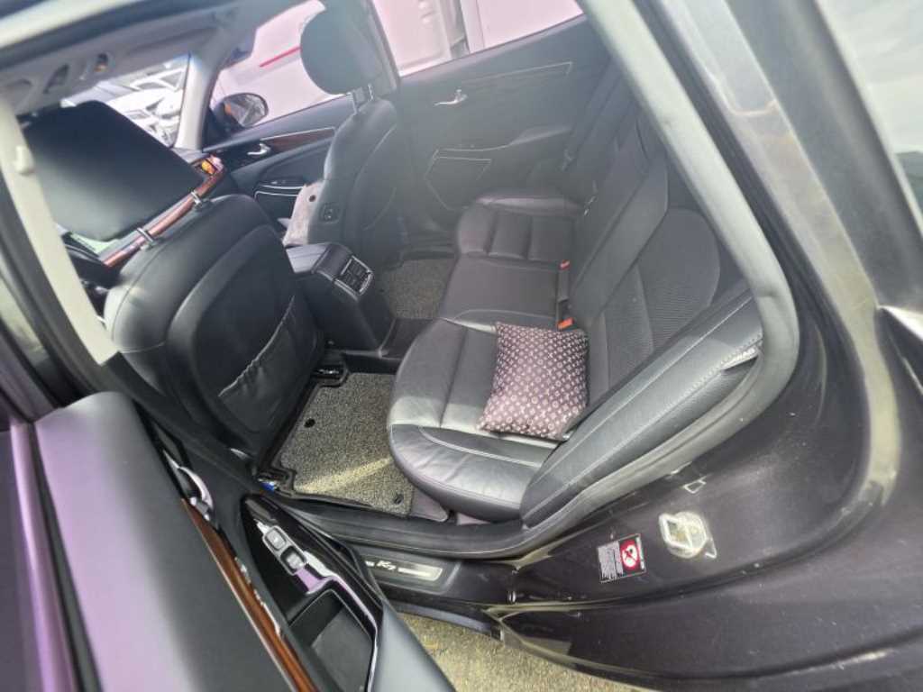 KIA K7 - Vista 8