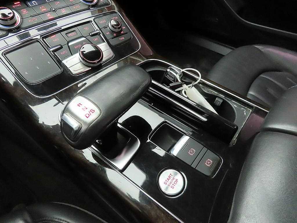 Audi A8 - Vista 10