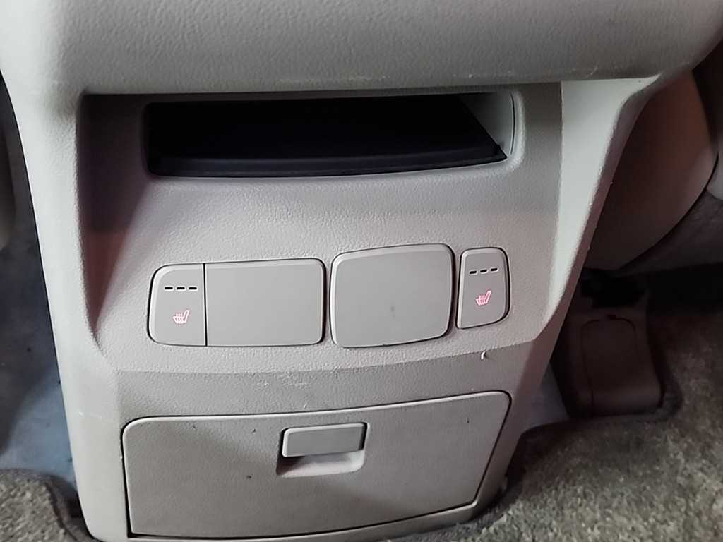 KIA Carnival 2016 Blanco - Importación desde Corea - HF Imports Iquique - Foto 13