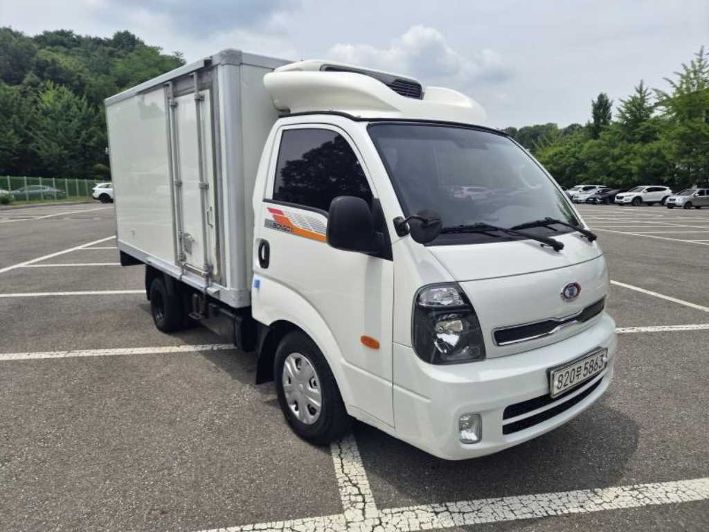 Small Truck Top_Frozen Top 2017 Blanco - Importación desde Corea - HF Imports Iquique - Foto 1
