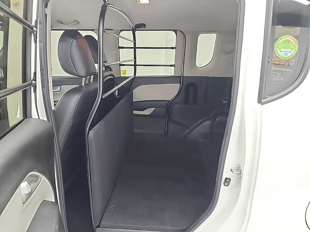 KIA Ray - Vista 12