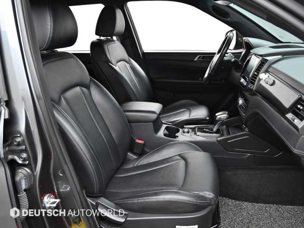 Ssangyong Rexton - Vista 10
