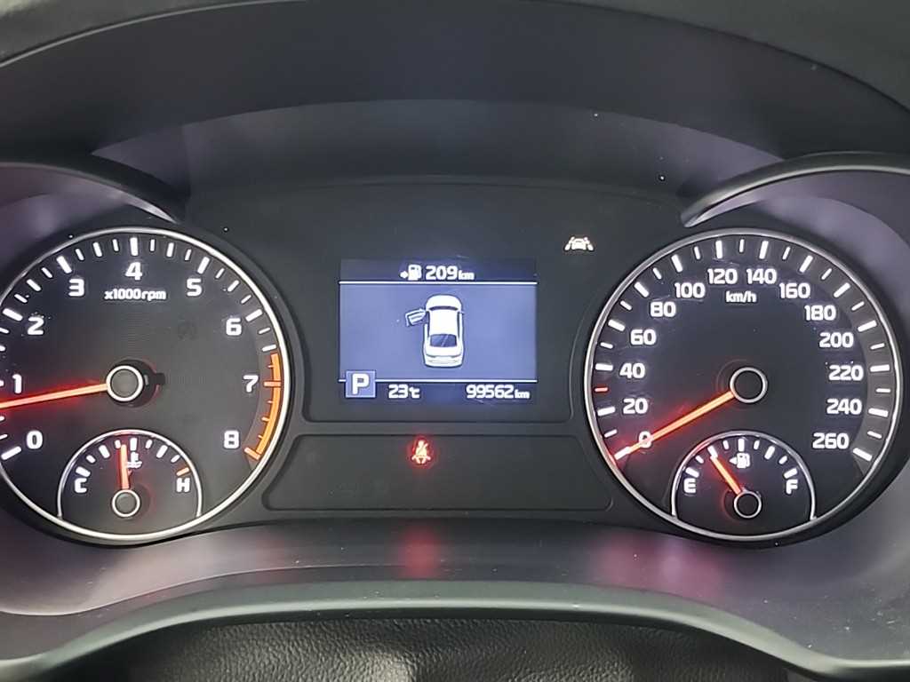 KIA K5 - Vista 6