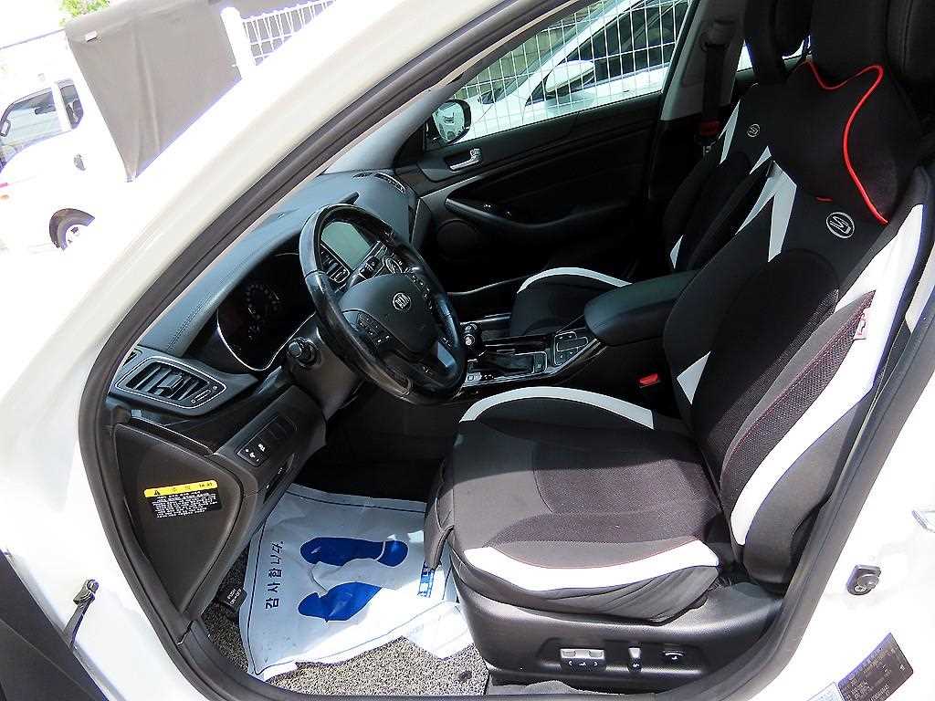 KIA K7 - Vista 5
